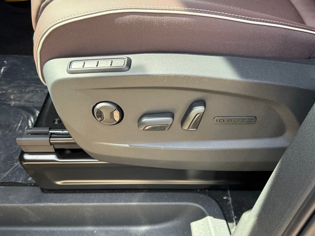 2025 Volkswagen ID. Buzz Pro S