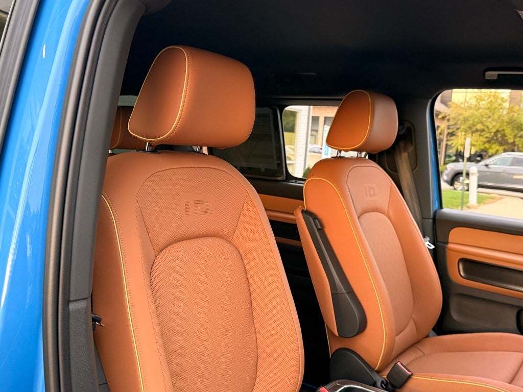 2025 Volkswagen ID. Buzz Pro S