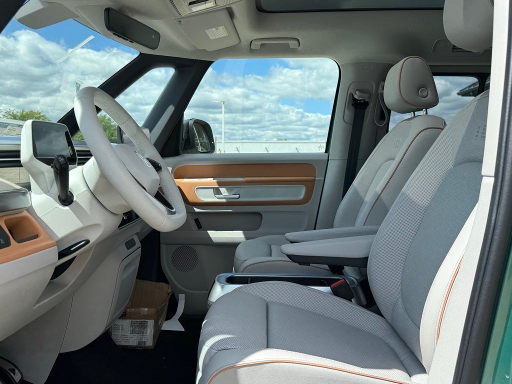 2025 Volkswagen ID. Buzz Pro S Plus