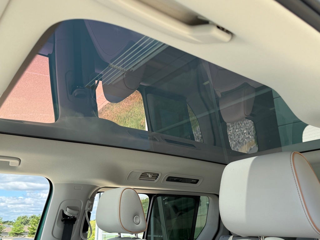 2025 Volkswagen ID. Buzz Pro S Plus