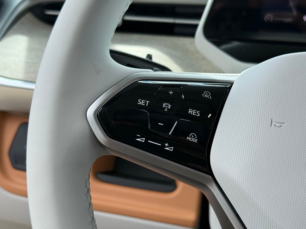 2025 Volkswagen ID. Buzz Pro S Plus