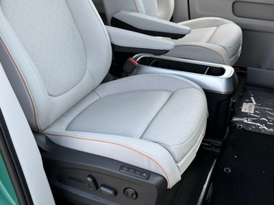 2025 Volkswagen ID. Buzz Pro S Plus