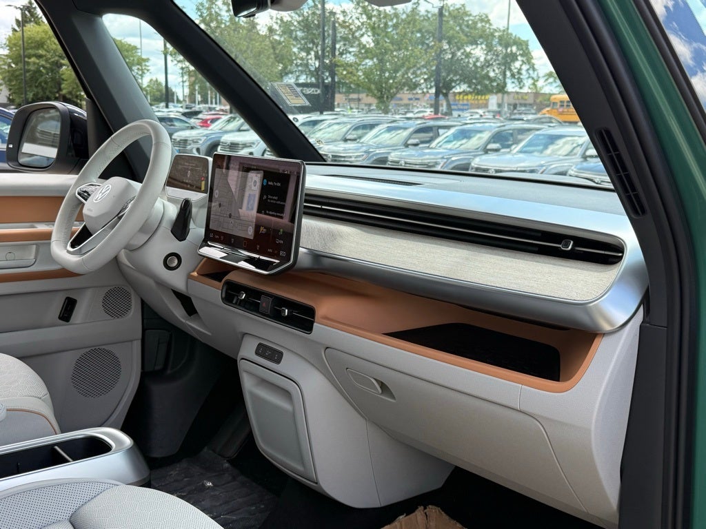 2025 Volkswagen ID. Buzz Pro S Plus