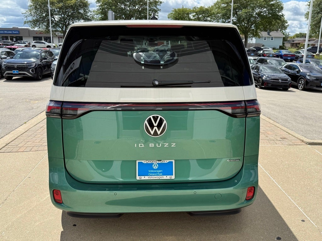 2025 Volkswagen ID. Buzz Pro S Plus