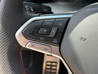 2025 Volkswagen Golf GTI 2.0T SE