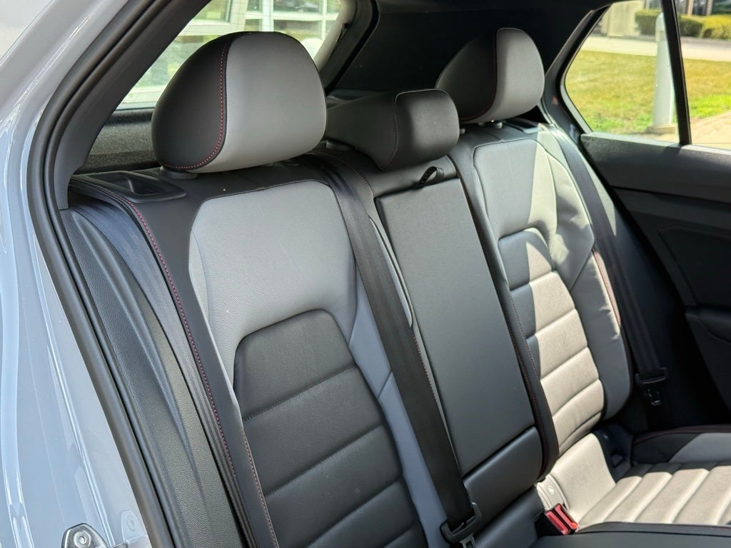 2025 Volkswagen Golf GTI 2.0T SE