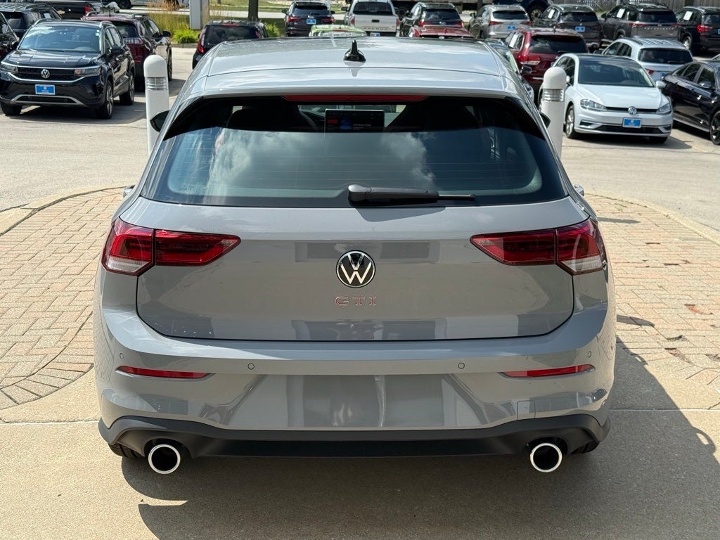 2025 Volkswagen Golf GTI 2.0T SE
