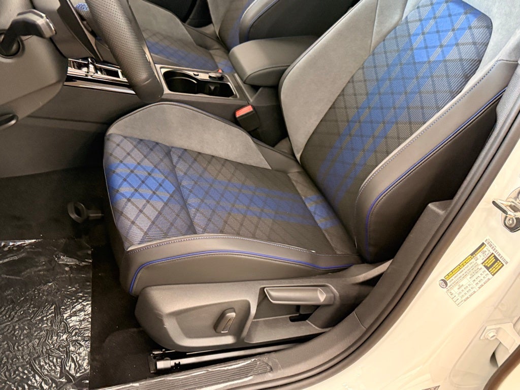 2026 Volkswagen Golf R 2.0T