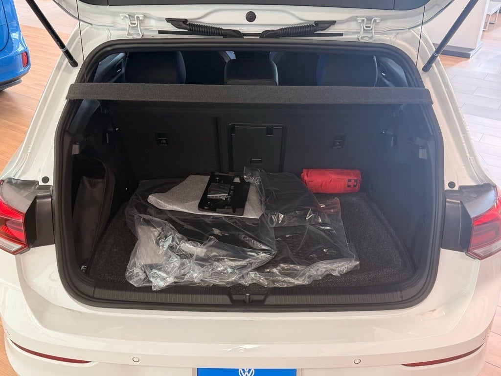 2026 Volkswagen Golf R 2.0T