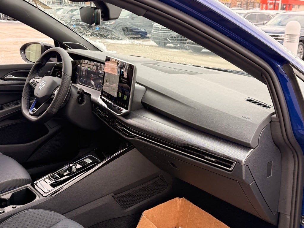 2026 Volkswagen Golf R 2.0T