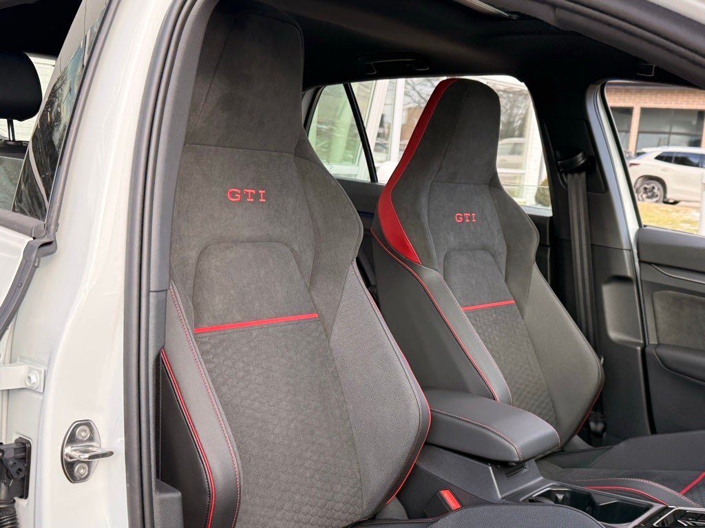 2026 Volkswagen Golf GTI 2.0T SE
