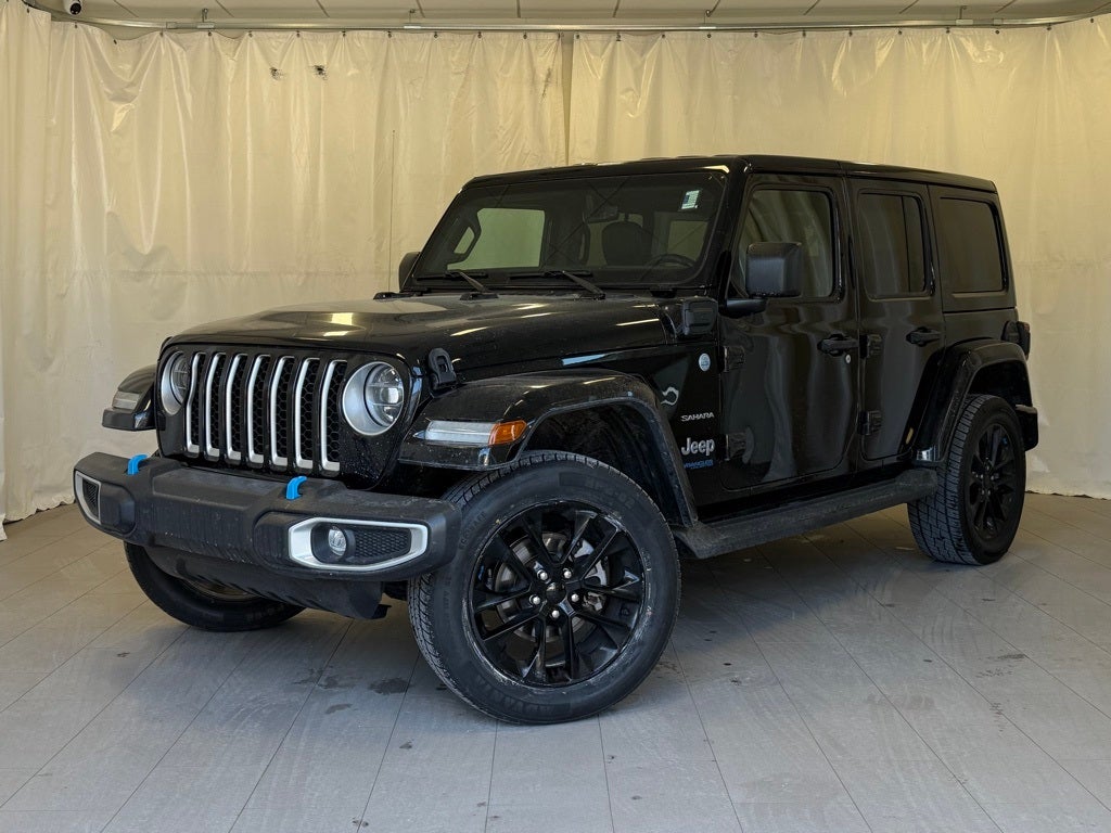 2022 Jeep Wrangler Unlimited Sahara 4xe 4WD