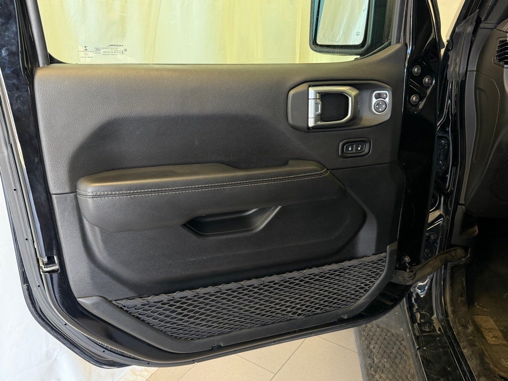 2022 Jeep Wrangler Unlimited Sahara 4xe 4WD