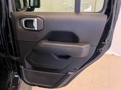 2022 Jeep Wrangler Unlimited Sahara 4xe 4WD