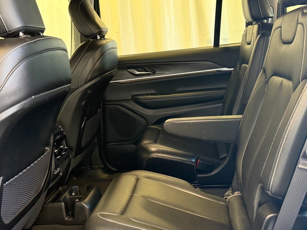 2023 Jeep Grand Cherokee L Limited 4WD