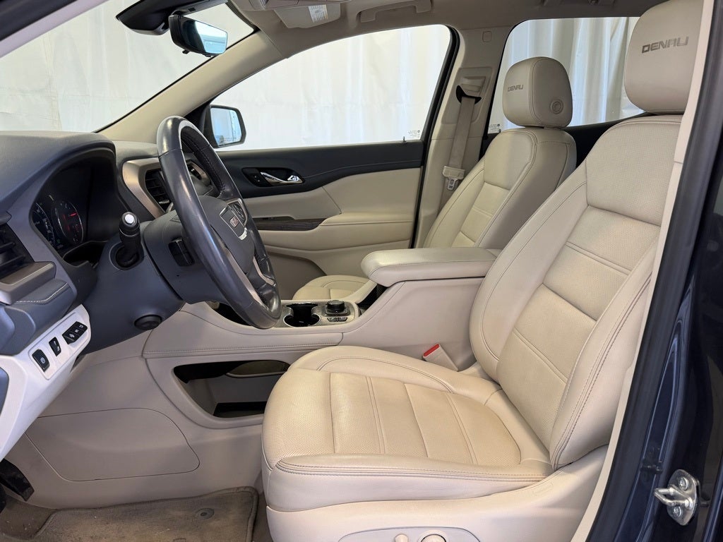 2022 GMC Acadia Denali AWD