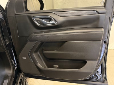 2023 GMC Yukon XL SLT 4WD