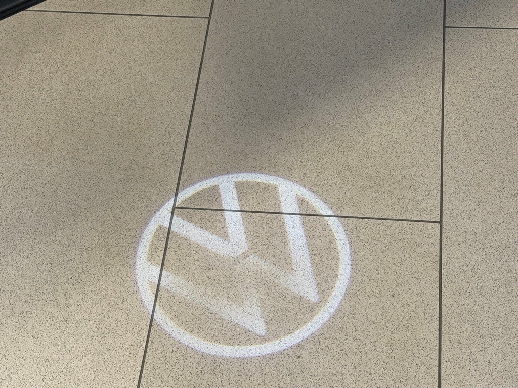 2023 Volkswagen Atlas Cross Sport 2.0T SEL AWD