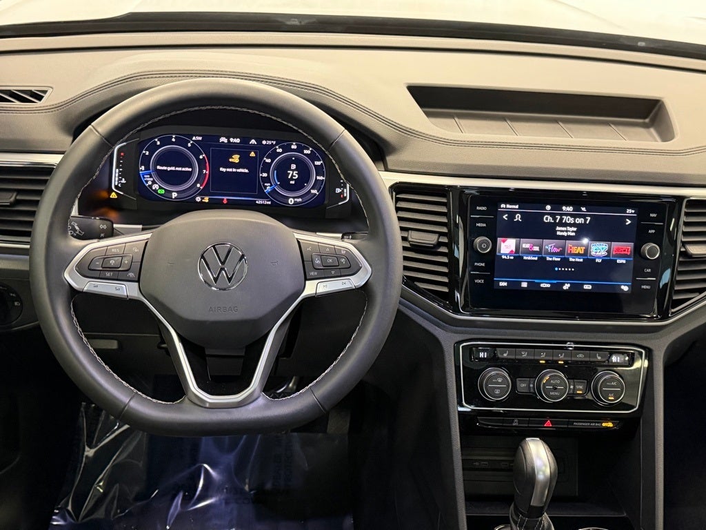 2023 Volkswagen Atlas Cross Sport 2.0T SEL AWD