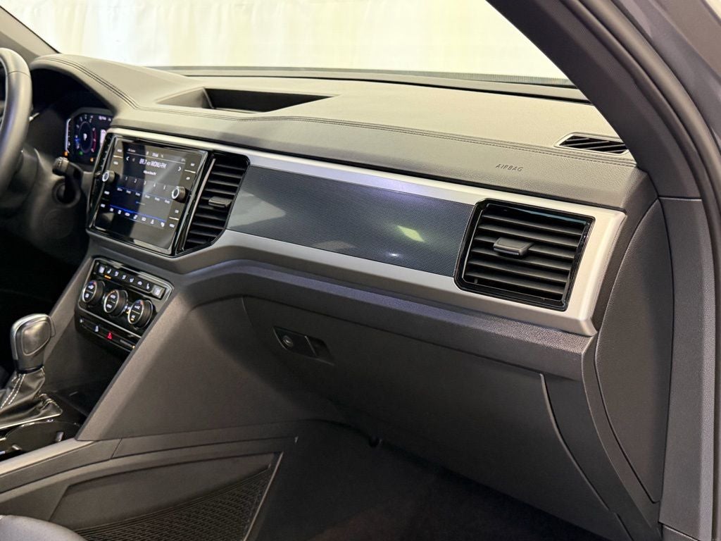 2023 Volkswagen Atlas Cross Sport 3.6L V6 SEL AWD