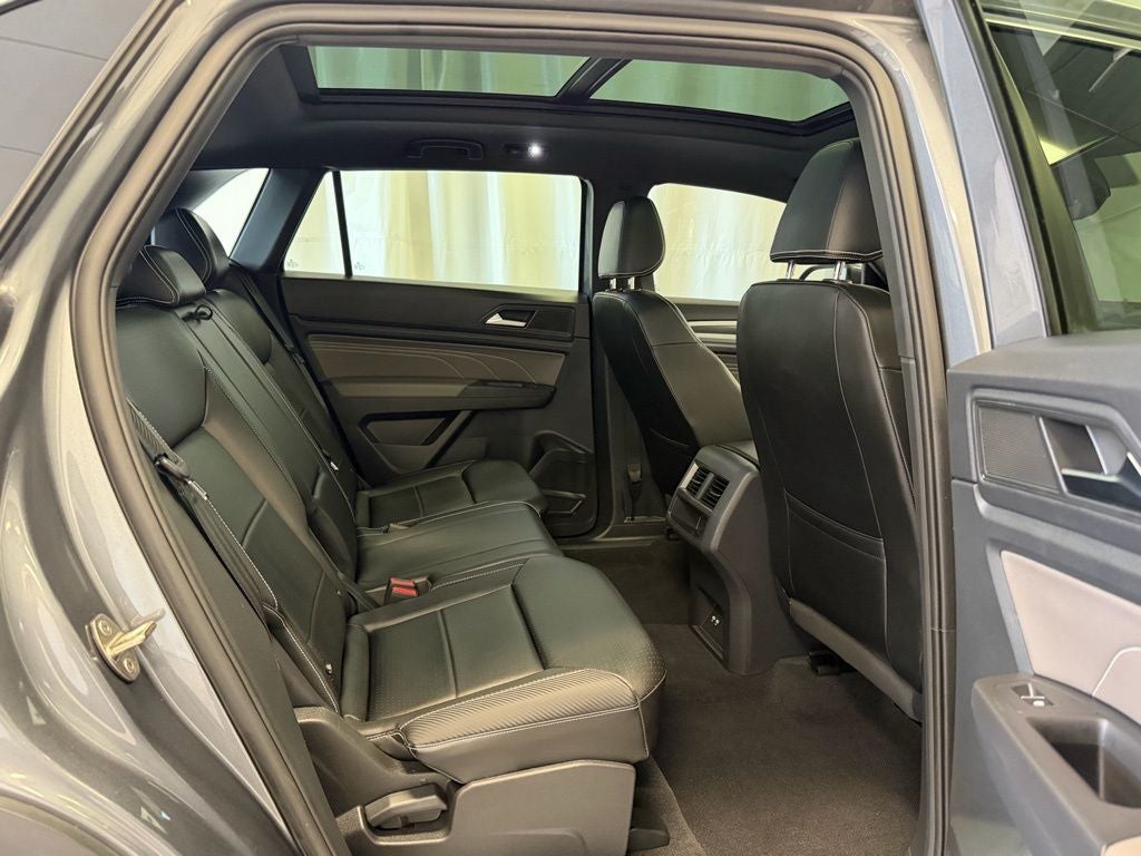 2023 Volkswagen Atlas Cross Sport 3.6L V6 SEL AWD