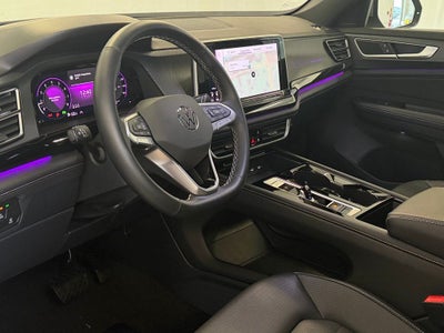 2025 Volkswagen Atlas Cross Sport 2.0T SEL AWD