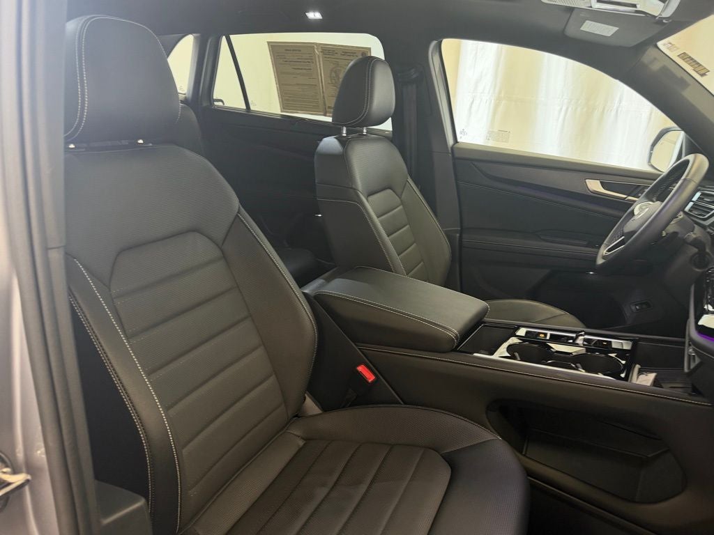 2025 Volkswagen Atlas Cross Sport 2.0T SEL AWD