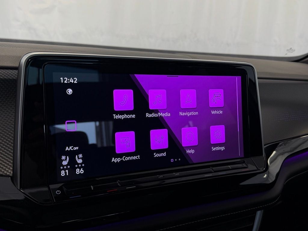 2025 Volkswagen Atlas Cross Sport 2.0T SEL AWD