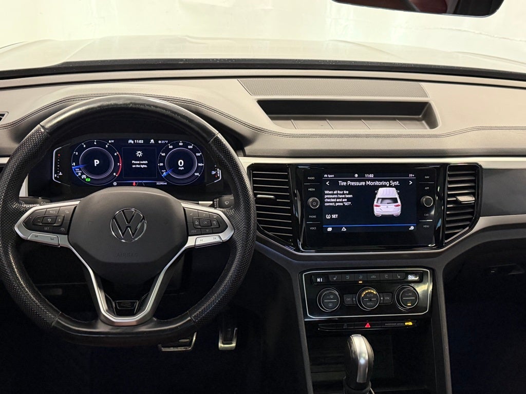 2023 Volkswagen Atlas Cross Sport 3.6L V6 SEL Premium R-Line AWD