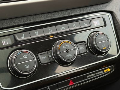 2023 Volkswagen Atlas Cross Sport 3.6L V6 SEL Premium R-Line AWD