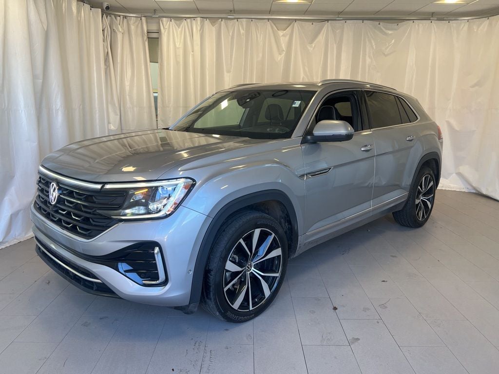 2024 Volkswagen Atlas Cross Sport 2.0T SEL Premium R-Line AWD