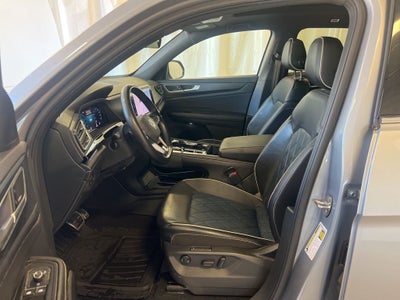 2024 Volkswagen Atlas Cross Sport 2.0T SEL Premium R-Line AWD