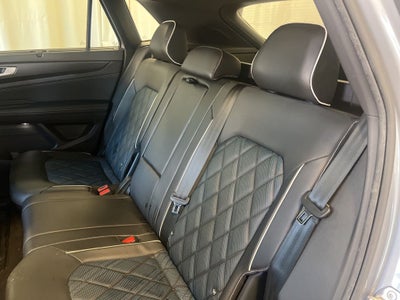 2024 Volkswagen Atlas Cross Sport 2.0T SEL Premium R-Line AWD