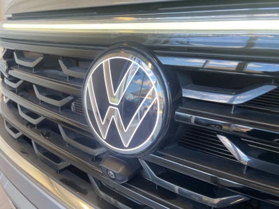 2024 Volkswagen Atlas Cross Sport 2.0T SEL Premium R-Line AWD