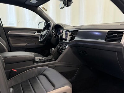 2023 Volkswagen Atlas Cross Sport 3.6L V6 SEL Premium R-Line AWD