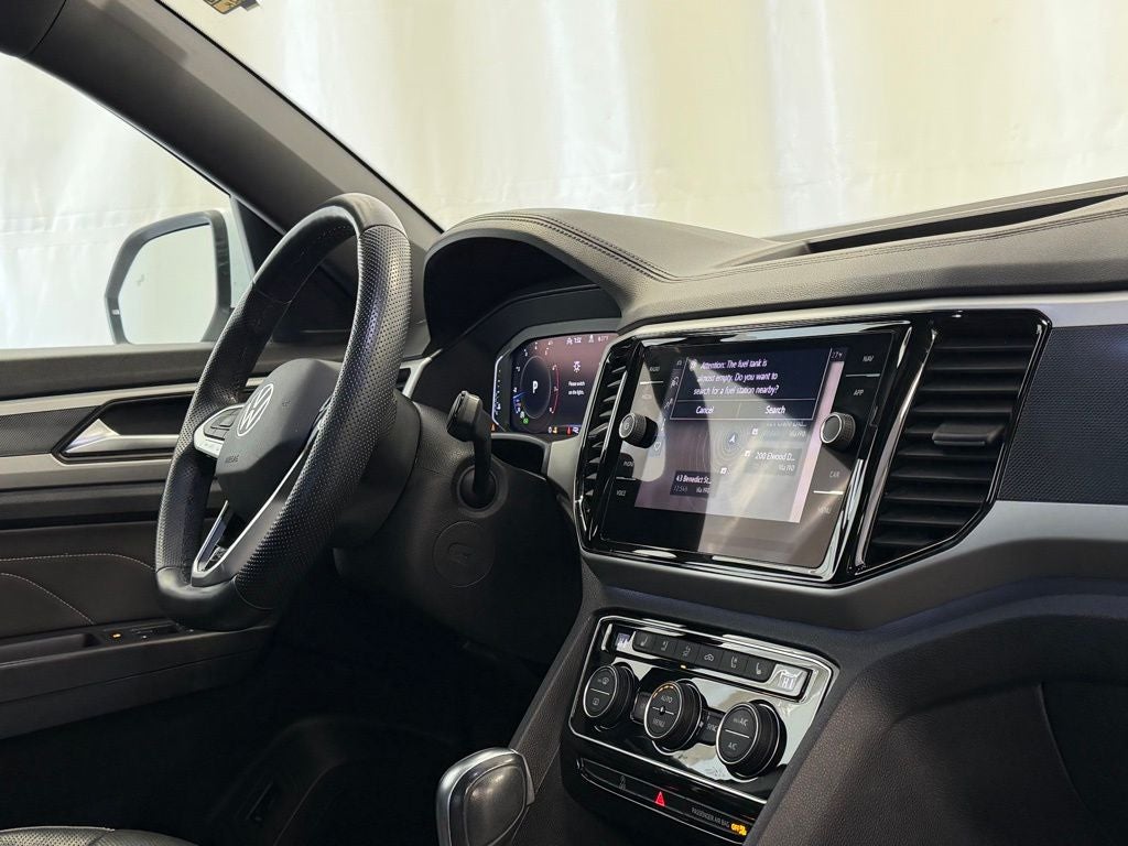 2023 Volkswagen Atlas Cross Sport 3.6L V6 SEL Premium R-Line AWD