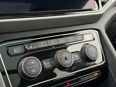 2023 Volkswagen Atlas Cross Sport 3.6L V6 SEL Premium R-Line AWD