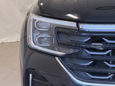 2024 Volkswagen Atlas Cross Sport 2.0T SEL Premium R-Line AWD