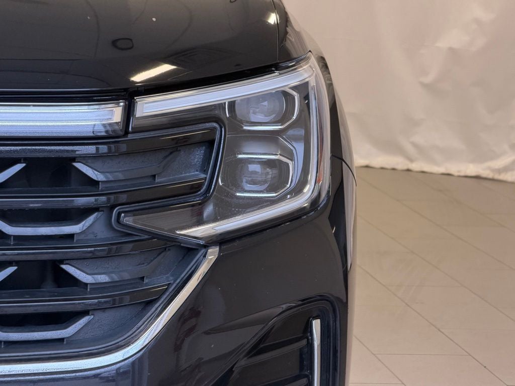 2024 Volkswagen Atlas Cross Sport 2.0T SEL Premium R-Line AWD