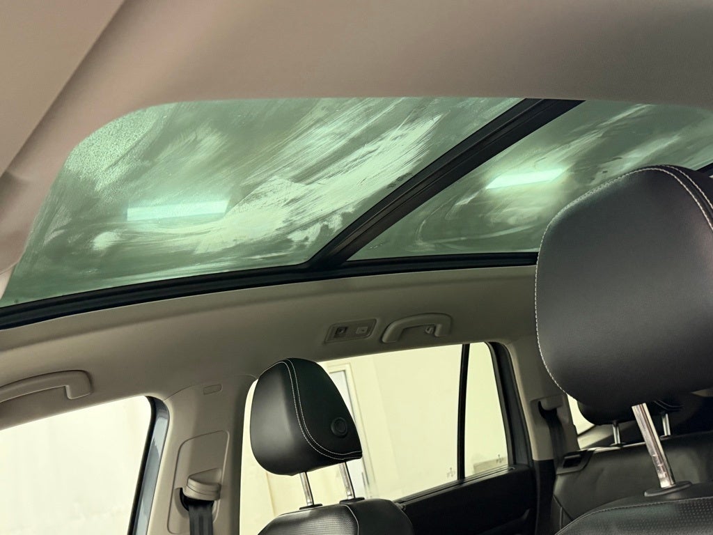 2023 Volkswagen Atlas 3.6L V6 SEL Premium R-Line AWD