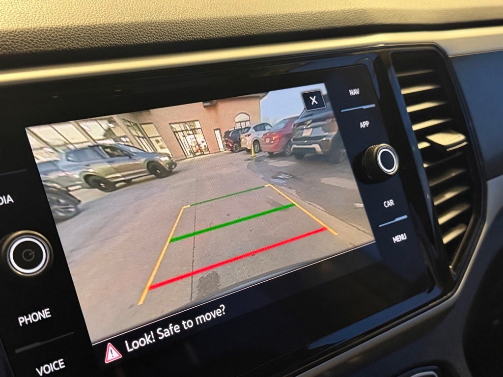 2023 Volkswagen Atlas 3.6L V6 SEL Premium R-Line AWD