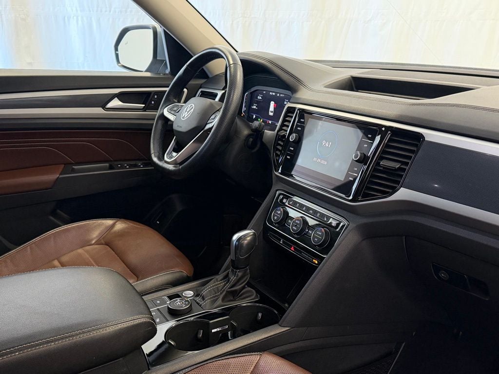 2023 Volkswagen Atlas 3.6L V6 SEL Premium R-Line AWD