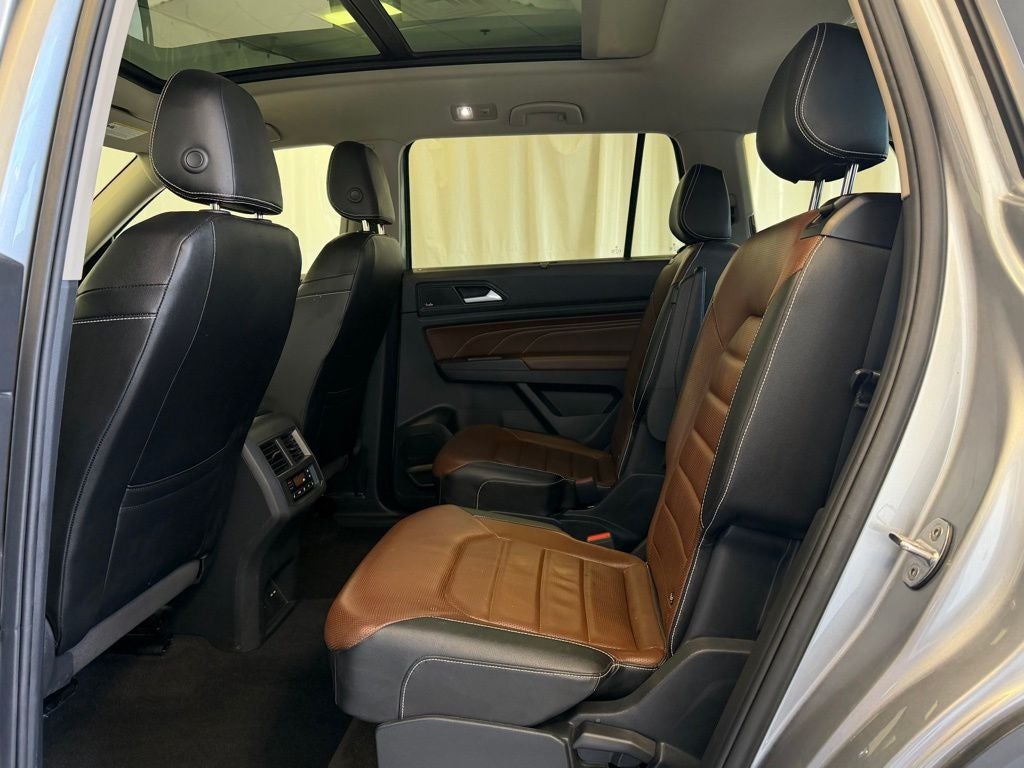 2023 Volkswagen Atlas 3.6L V6 SEL Premium R-Line AWD