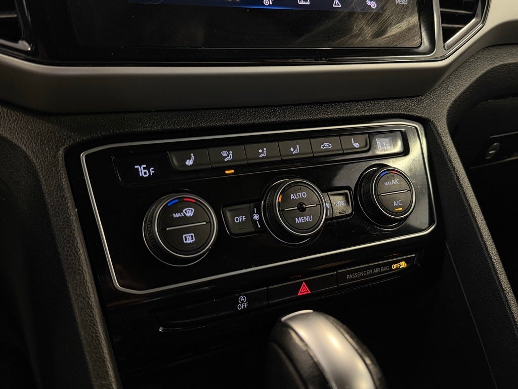 2022 Volkswagen Atlas Cross Sport 3.6L V6 SE w/Technology AWD