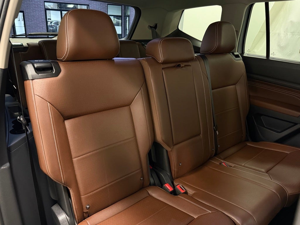 2023 Volkswagen Atlas 2.0T SE w/Technology AWD