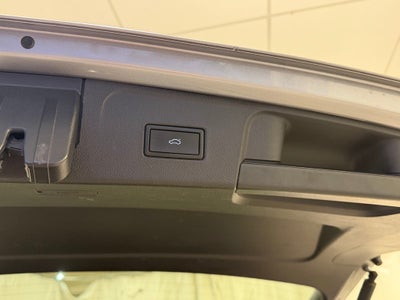 2023 Volkswagen Atlas 2.0T SE w/Technology AWD