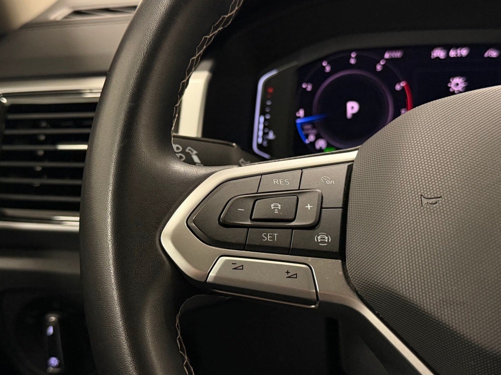 2023 Volkswagen Atlas 2.0T SE w/Technology AWD