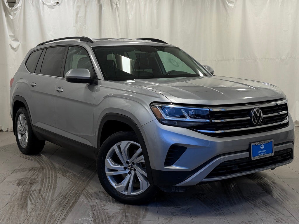 2023 Volkswagen Atlas 2.0T SE w/Technology AWD