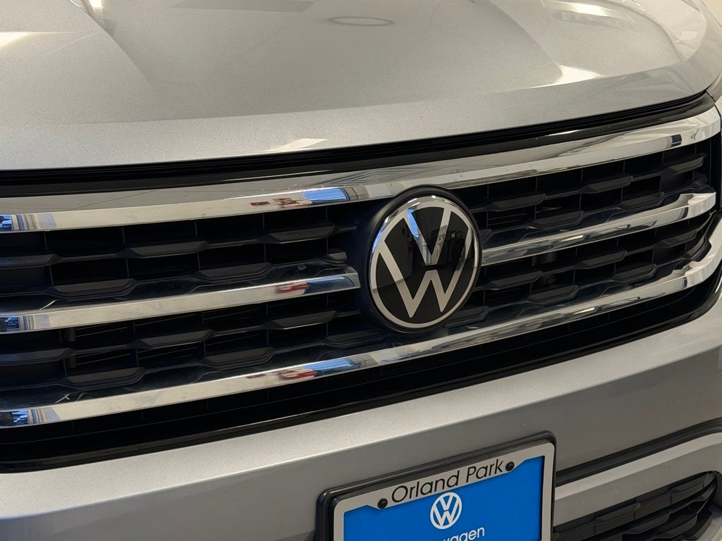 2023 Volkswagen Atlas 2.0T SE w/Technology AWD