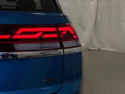 2025 Volkswagen Atlas Cross Sport 2.0T SE w/Technology AWD